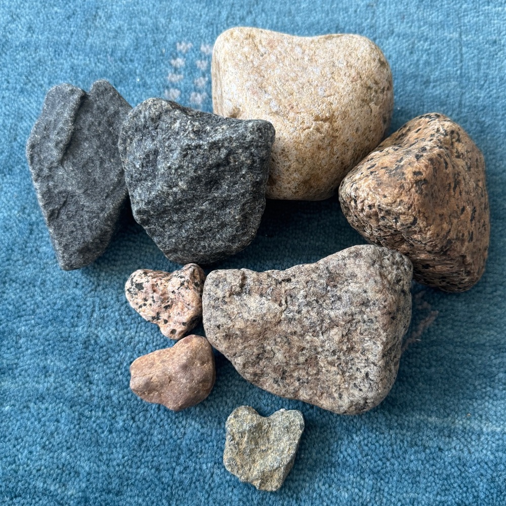 8 Heart Shaped Rocks - Picture 3 of 15